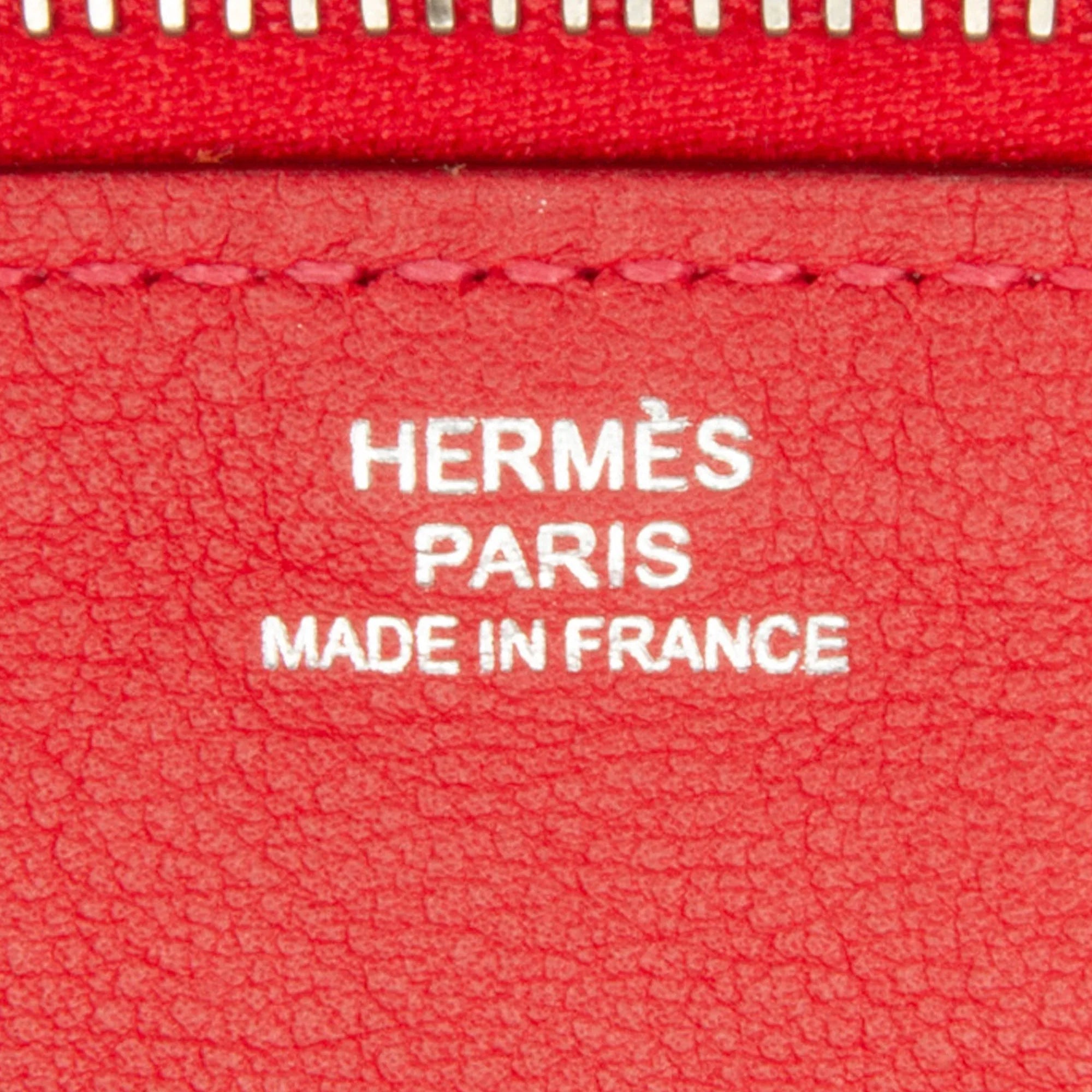 Pre-Owned Authenticated Hermès Swift Jige Duo Wallet Calf Leather Red Long Wallets Unisex (Good)