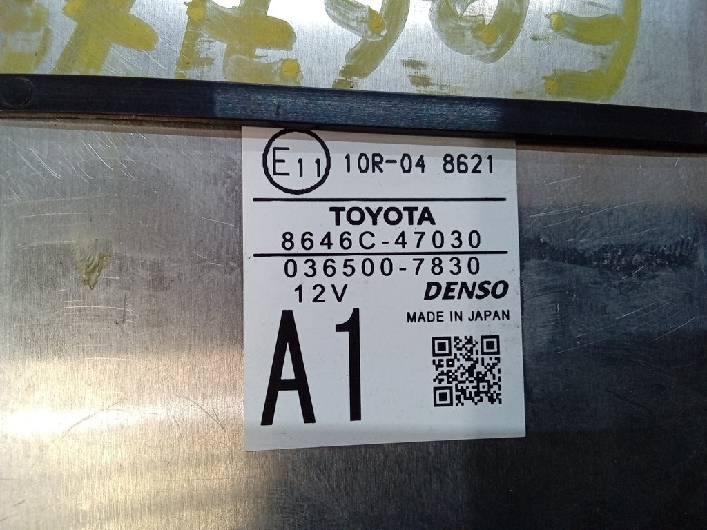 Pre-Owned 2017 Toyota Prius Front Windshield Lane Departure Warning Camera 8646C47030 OEM (Good)