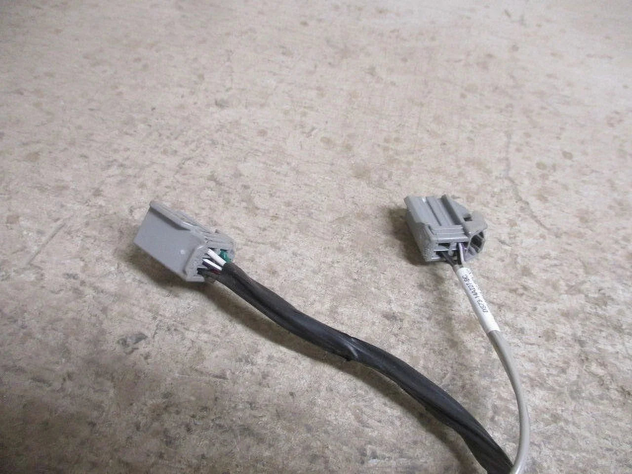 Pre-Owned 13 14 15 16 17 Ford Fusion Back Up Rear View Camera OEM LKQ (Good)