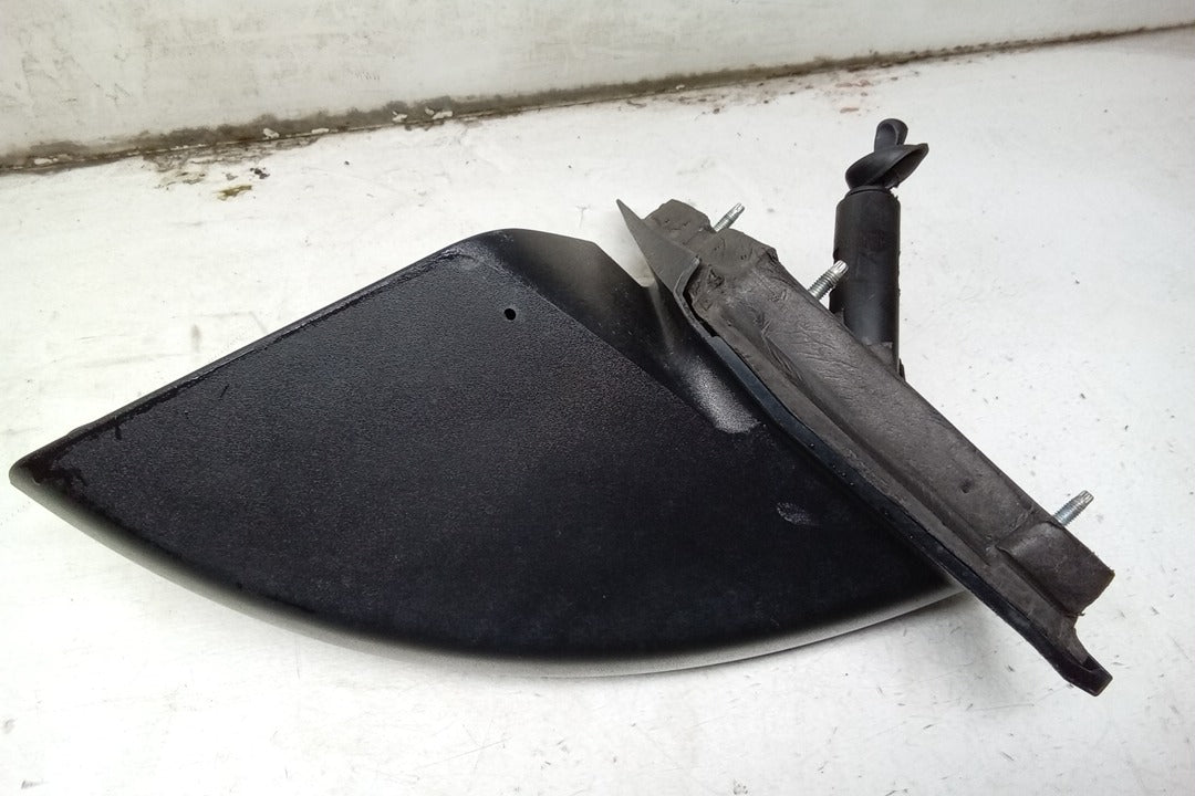 Pre-Owned 06 2006 Saturn Ion Driver LH Door Mirror OEM (Good)