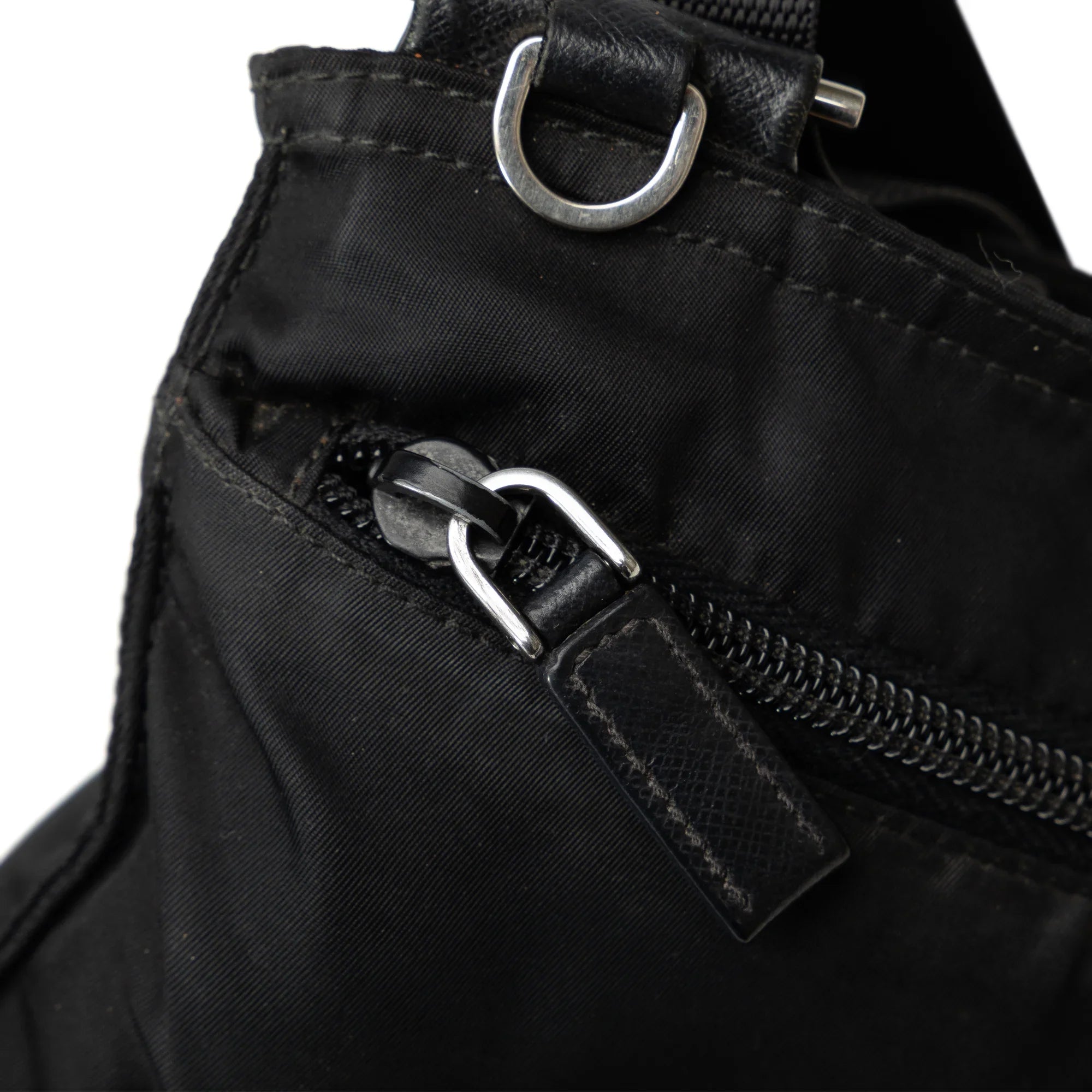 Pre-Owned Authenticated Prada Tessuto Crossbody Nylon Fabric Black Crossbody Bag Unisex (Good)