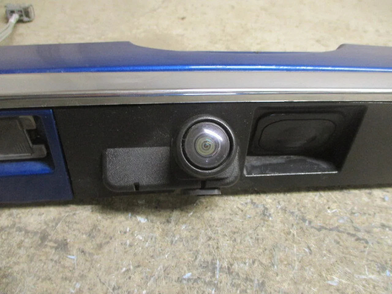 Pre-Owned 13 14 15 16 17 Ford Fusion Back Up Rear View Camera OEM LKQ (Good)