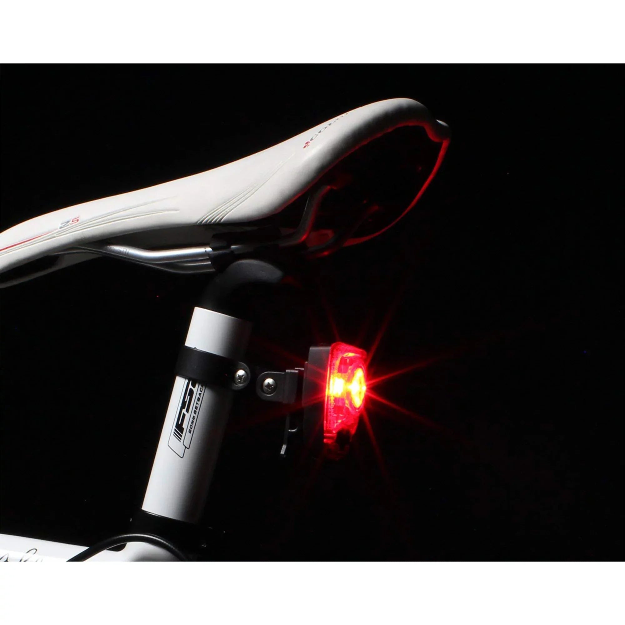 Cygolite Metro Plus 800 Headlight & Hotshot Pro 150 Taillight USB Combo Set