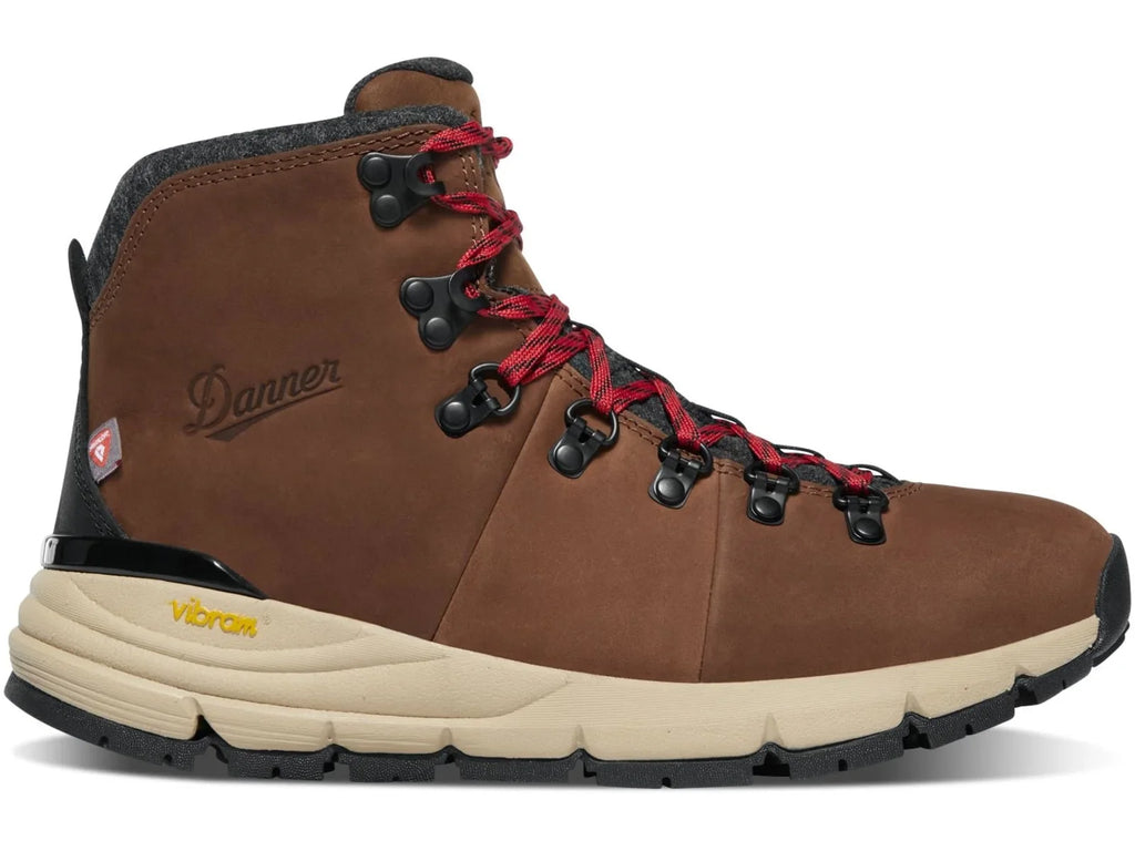 Danner Mountain 600 4.5 Inch 200G - Women's, Pinecone/Brick Red, 9
