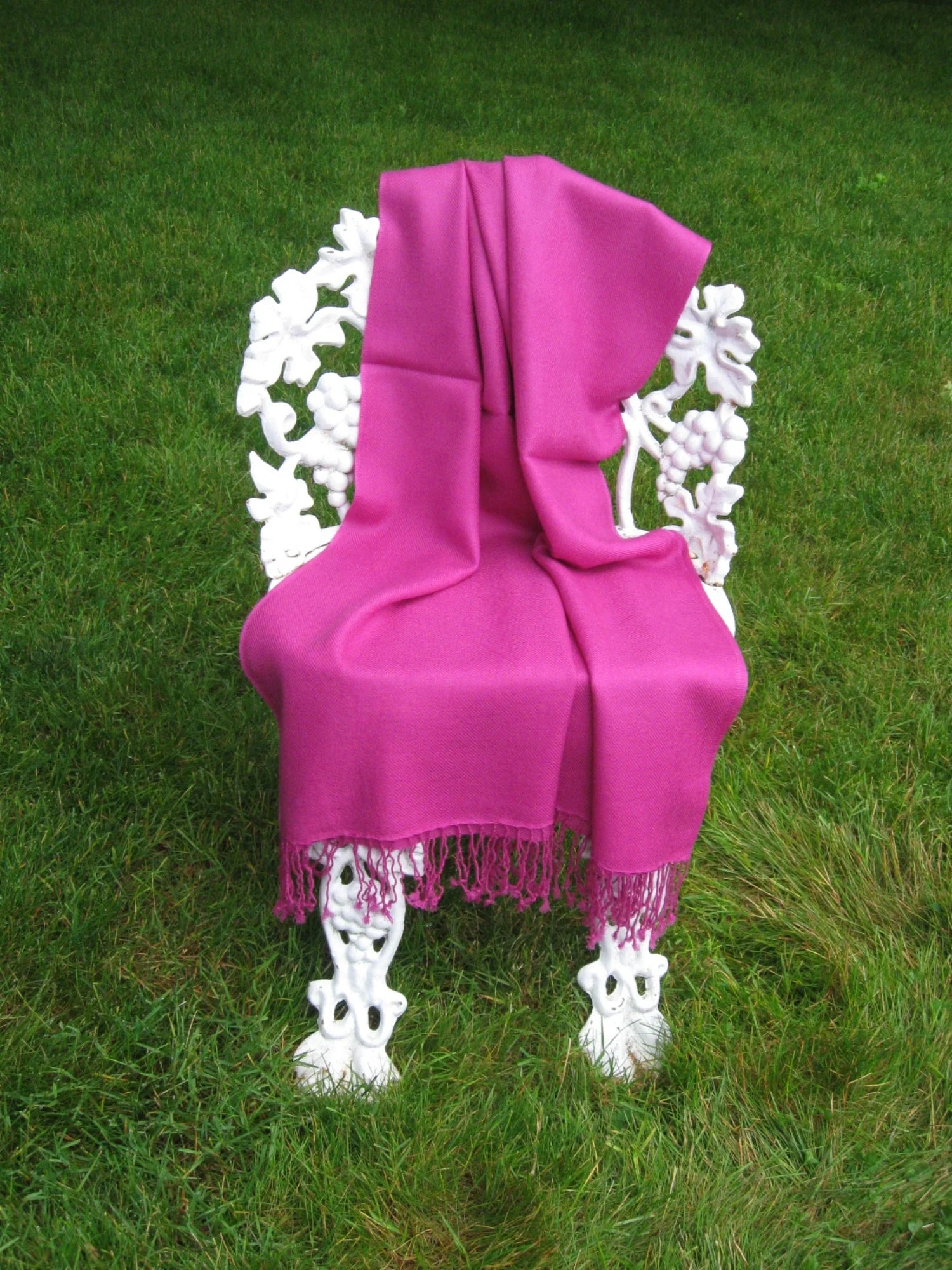 Scarf/Scarves/Shawl/Shawls/Stole/Wrap/Pashmina Scarf/Pashmina Shawl/Cashmere/Cashmere Scarf/Wool/Silk (Raspberry Sorbet)